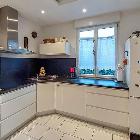 3 Bedroom Stunning In * Erstein